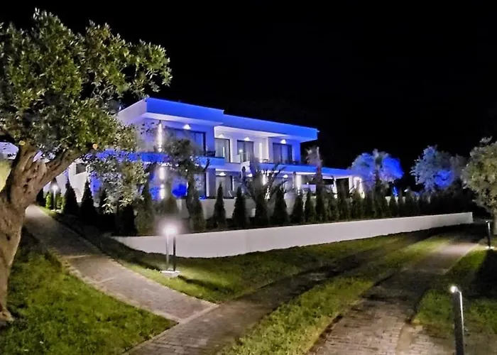 Nooa Villa
